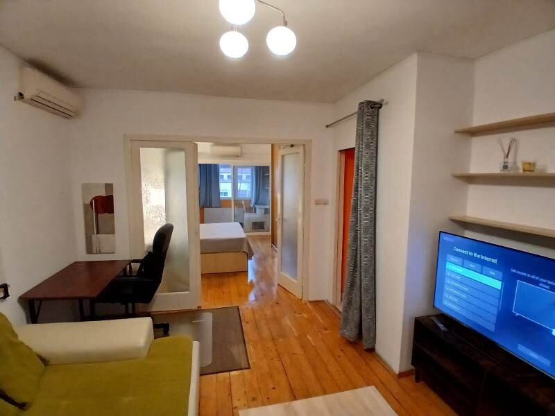 Victoriei, ultracentral