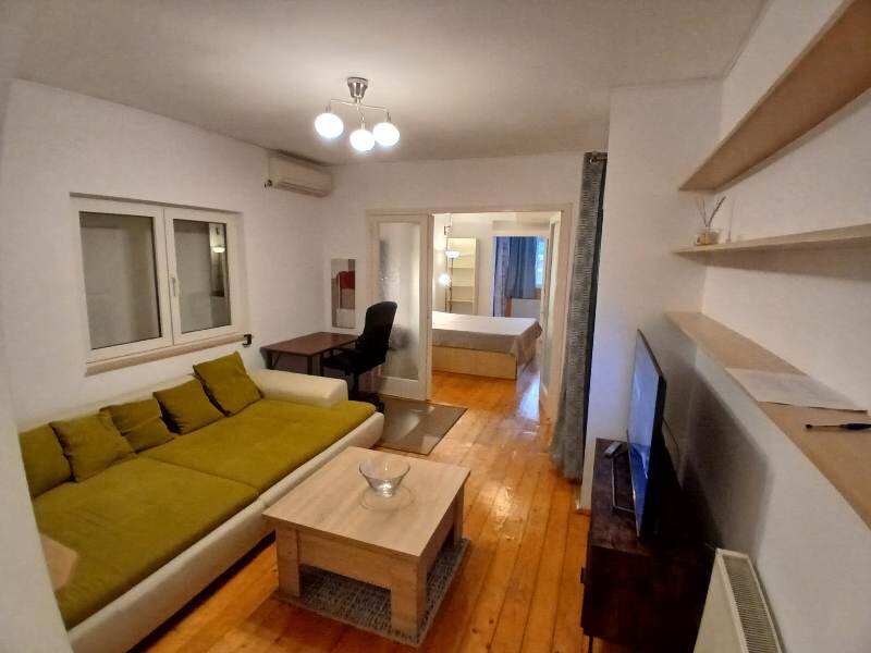 Victoriei, ultracentral