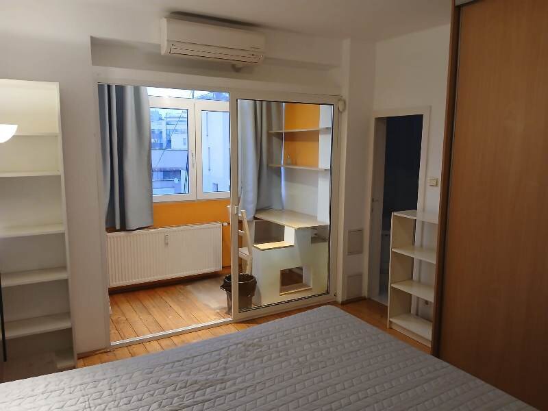 Victoriei, ultracentral