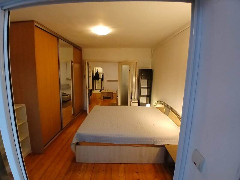 Victoriei, ultracentral