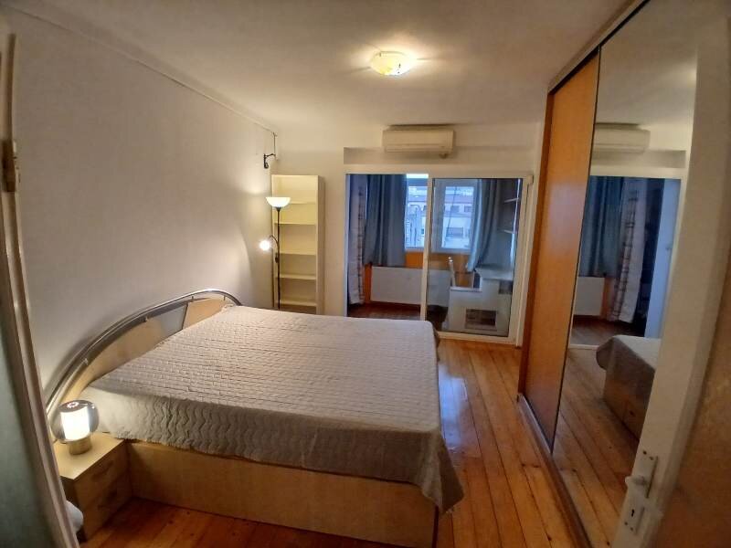 Victoriei, ultracentral