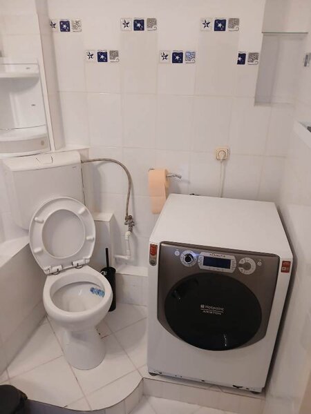 Victoriei, ultracentral